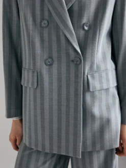 Blazer over fit con incrocio