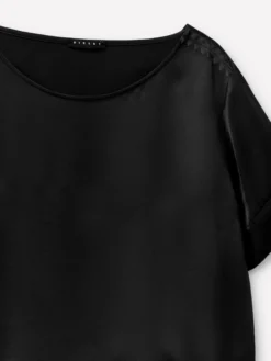 Blusa boxy fit in satin