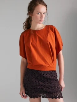 Blusa cropped