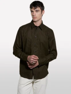 Camicia di flanella scura