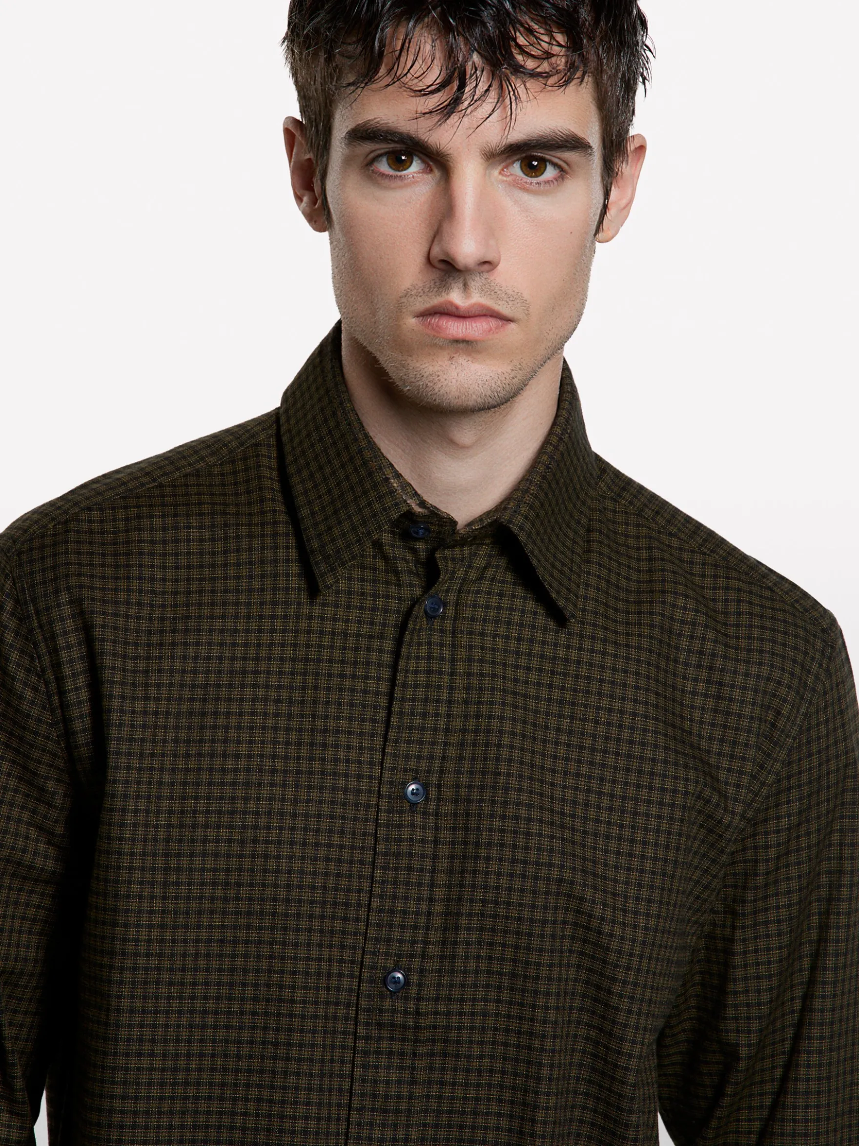 Camicia di flanella scura