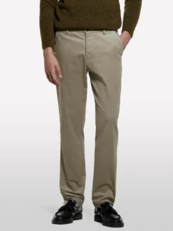 Chino in velluto a costine