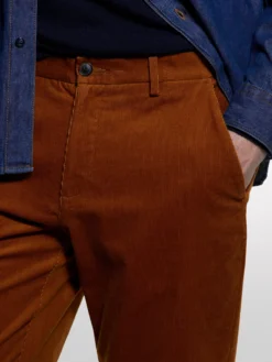 Chino in velluto a costine