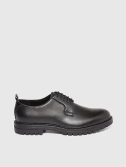 Derby in pelle