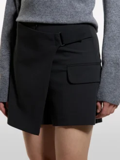 Gonna pantalone nera