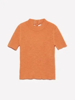 Maglia arancione con oblò dietro