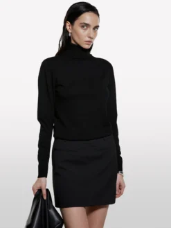 Maglia dolcevita nera regural fit