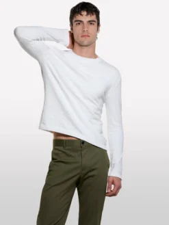 Maglia regular fit bianca con girocollo