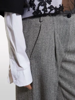 Pantaloni a gamba larga