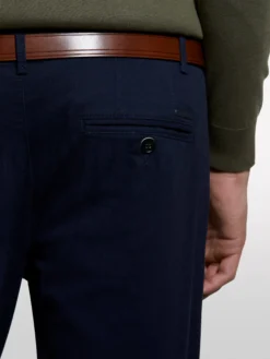 Pantaloni chino blu scuro