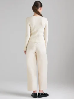 Pantaloni ricamati