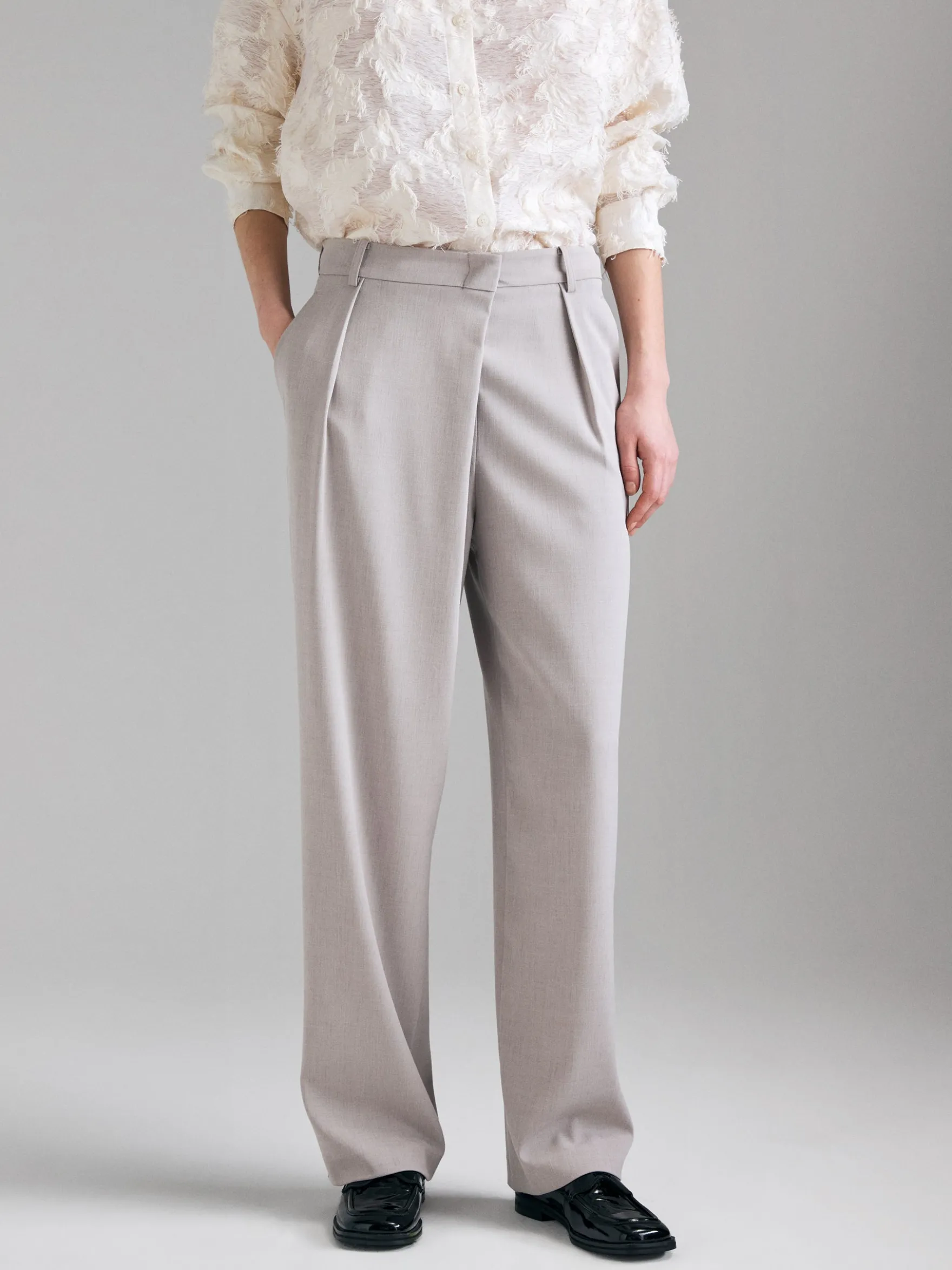 Pantaloni sarong