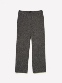 Pantaloni svasati