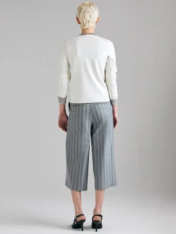 Pantaloni svasati