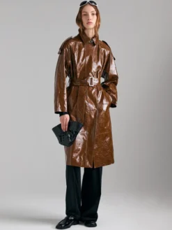 Trench verniciato