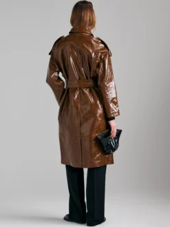 Trench verniciato