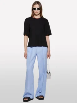 T-shirt cropped nera